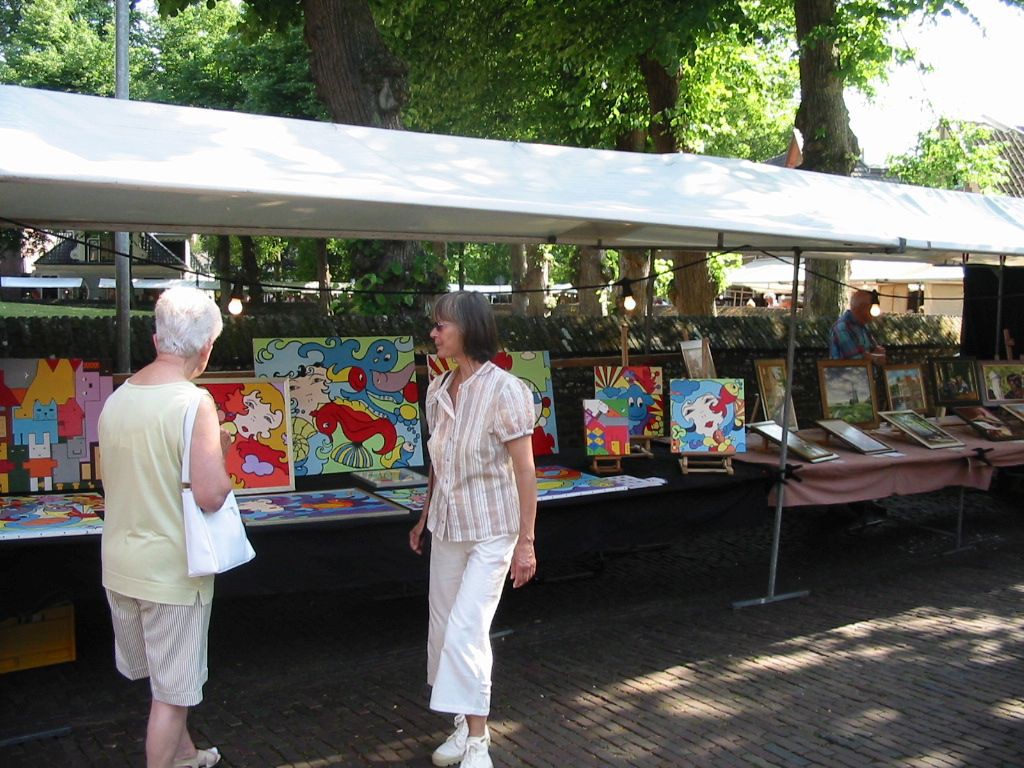 Keunstkrite Kunstmarkt in De Kruidhof