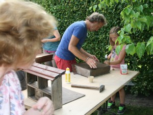 workshop bijenhotel maken 3